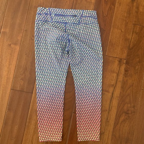 Athleta Vivid Sonar Capri Leggings Cropped Colorful Geometric Womens Size Small - Picture 5 of 9